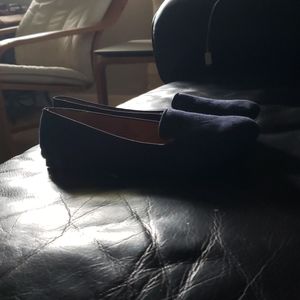 Navy blue velvet flats like brand new